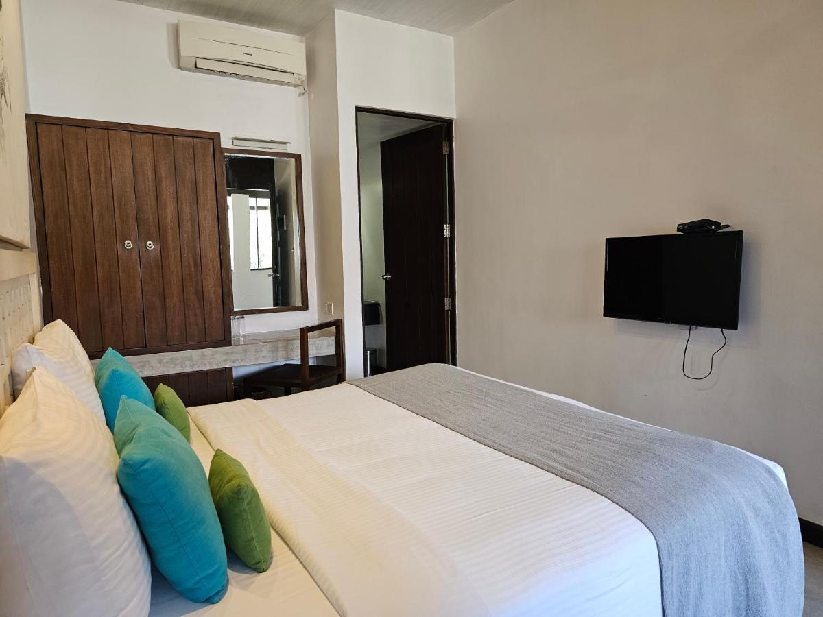 City Beds Negombo Buitenkant foto